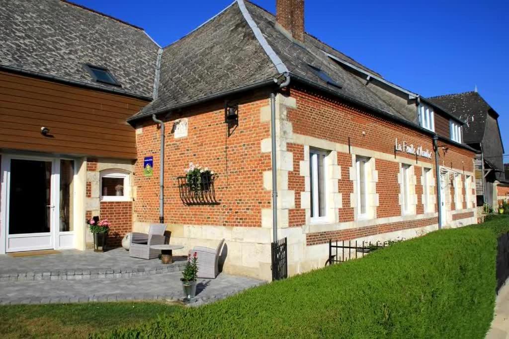 Gite La Feuille D'Acanthe Bucilly Bagian luar foto